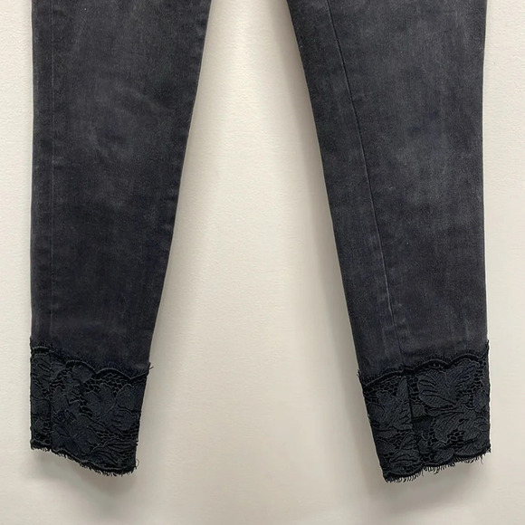 Ann Taylor Petite The Skinny Black Wash Denim Jeans with Lace Hem 2P - Picture 4 of 15